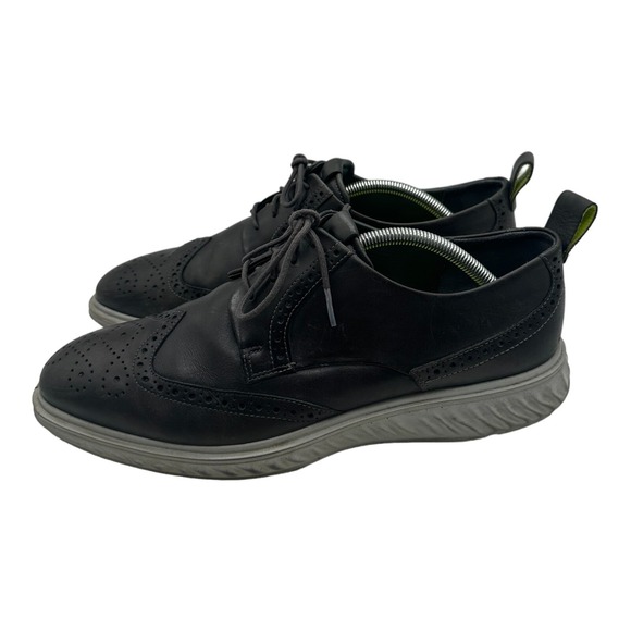 ECCO Mens St 1 Hybrid Lite Brogue Oxford Flat Magnet Mens US 10 EU 44 Black Grey main image 8